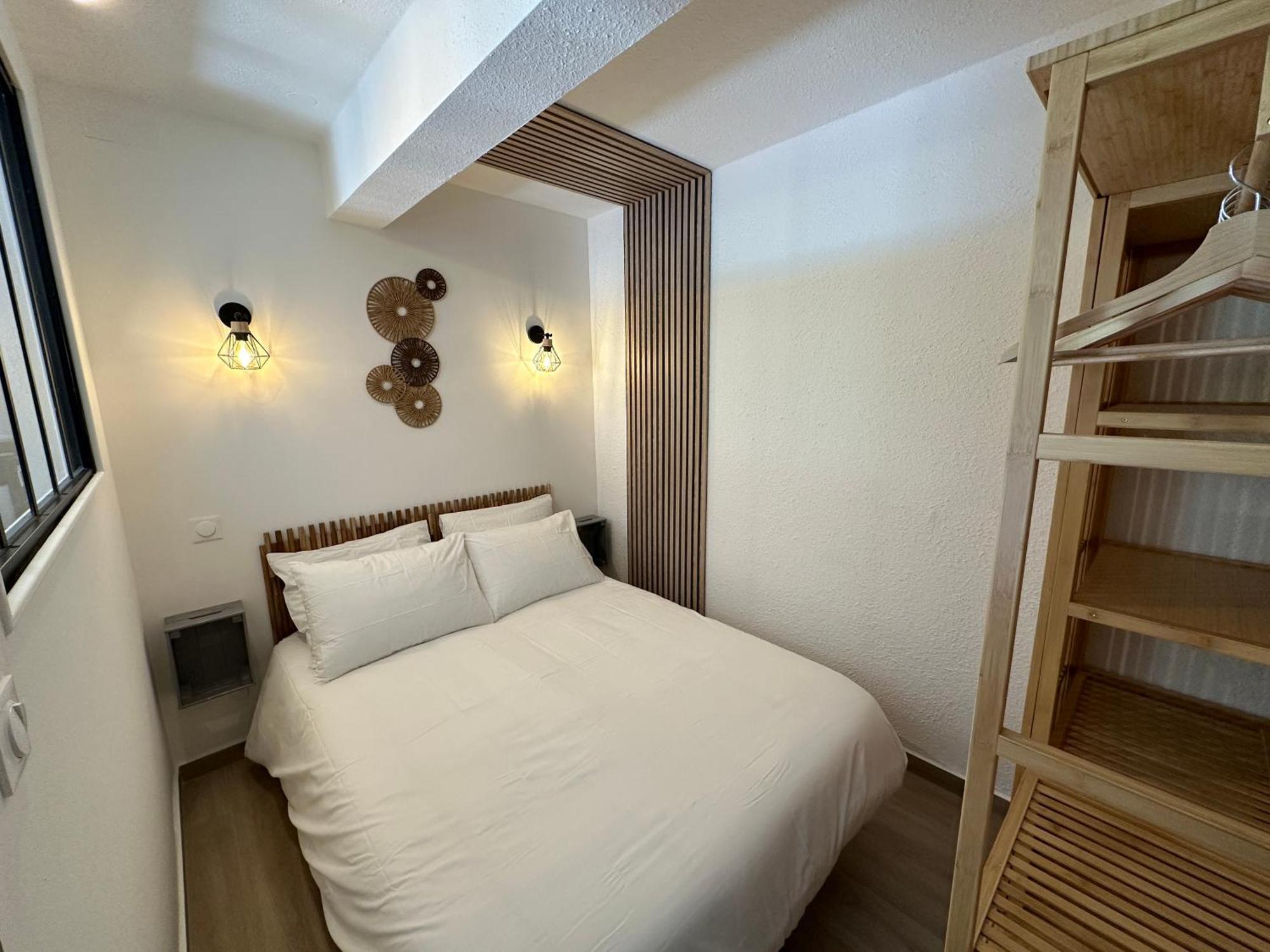 Appartement Climatise Avec Chambre Et Parking Privatif Locations Vld Camargue Saintes-Maries-de-la-Mer Exterior photo